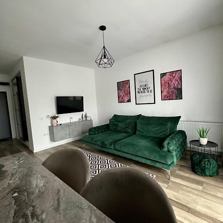 Velvet Studio Târgu-Mureş Buitenkant foto