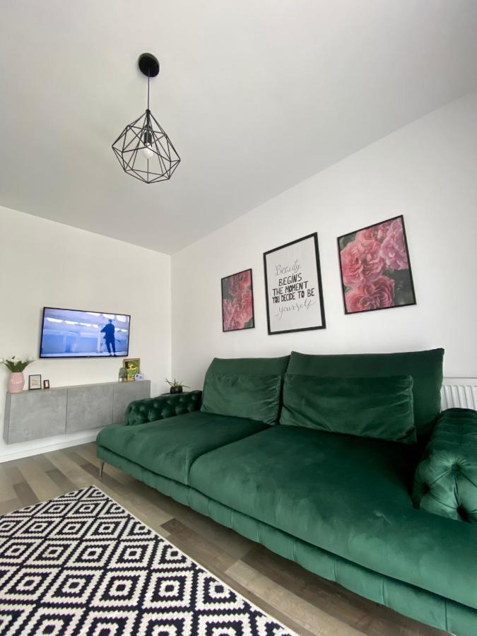 Velvet Studio Târgu-Mureş Buitenkant foto